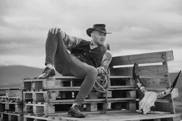 Portrait Farmer Cowboy Outdoor Stylish Sexy Man Looking Away — Stockfoto
