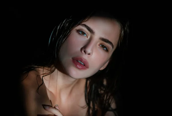 Sexy Gorgeous Woman Shadows Beautiful Face Black Studio Tender Girl — Stockfoto