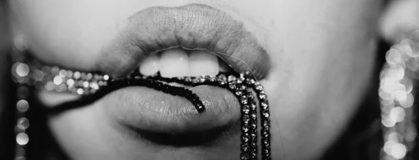 관능적 브랜드 입술을 아름다움의 — 스톡 사진