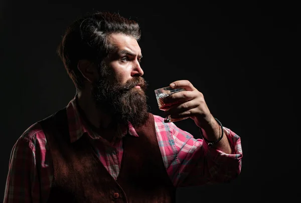 Handsome Bearded Businessman Drinking Expensive Whisky Confident Bearded Man Black — Fotografia de Stock