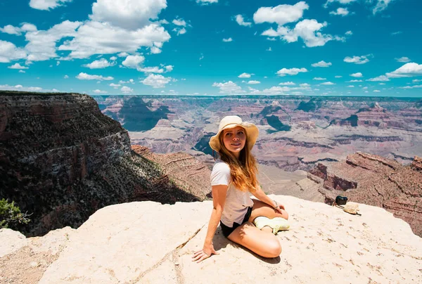 Frau Grand Canyon Nationalpark Mädchen Beim Panoramabild Von Arizona Usa — Stockfoto