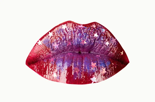 メイク 女性の口とのクローズアップ完璧な自然な唇 セクシーな官能的なフル唇をプランプします マクロな唇と口 きれいな柔らかい唇 創造的な抽象的な構成 — ストック写真