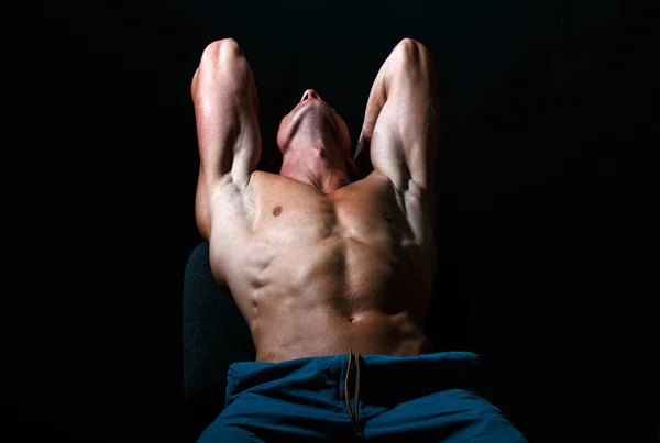 Kaslı Bir Adamın Çıplak Gövdesi Seksi Gay — Stok fotoğraf