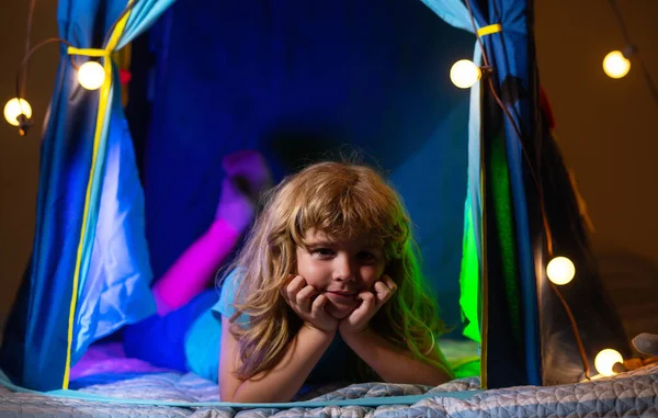 Night Kids Bedtime Child Lying Kids Tent Little Going Bed — Stock Photo, Image