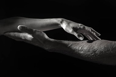 Yardım eli uzatıyorum. El ele tutuşun, yaklaşın. Yardım eli uzatıyorum. Yardım jesti ya da eller. Kurtuluş ilişkileri. Yardım eli uzatıyoruz, akrabayız. Yardım jesti ya da eller. Destek eli