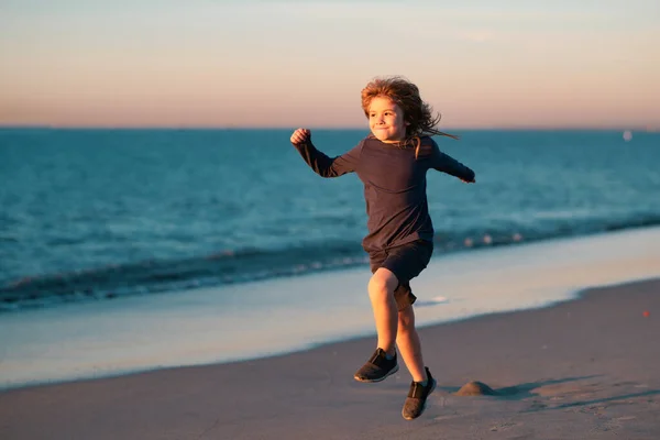 Child Running Water Close Shore Sea Beach Boy Runs Sea — Stock Photo, Image
