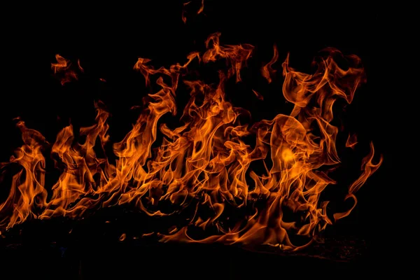 Llama Fuego Ardiendo Fuego Brillando Sobre Fondo Negro —  Fotos de Stock