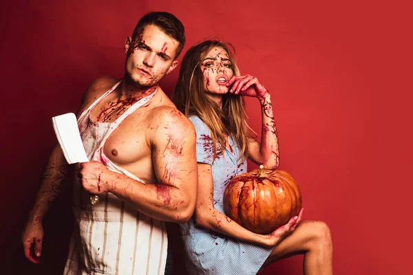 Zombie Pár Rozhalenou Člověka Upíra Žena Krev Halloween Make Drží — Stock fotografie