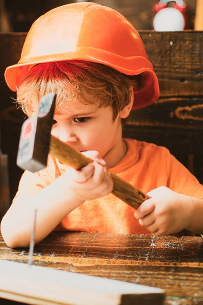 Cute Little Boy Hard Hat Holding Wooden Plank Hammer — Stock Photo, Image
