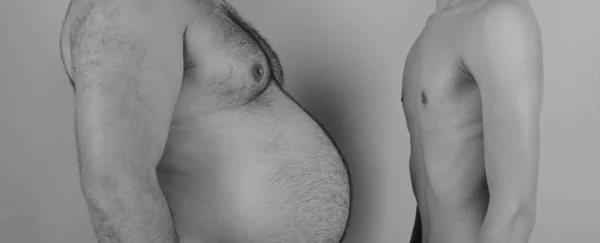 Жирний Проти Стрункого Чоловіка Ожиріння Чоловіків Худий Торс Проти Жирних — стокове фото