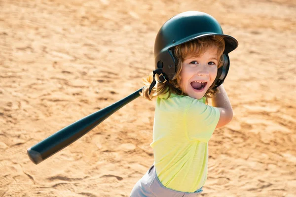 Izgalmas Baseball Játékos Készen Áll Ütésre Egy Gyerek Baseball Ütővel — Stock Fotó
