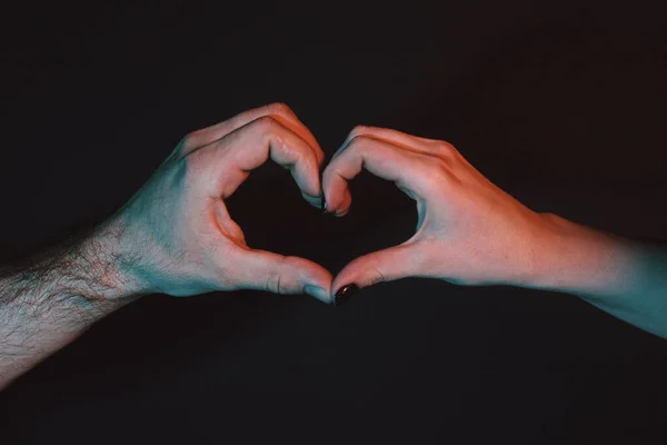 Kvinnliga Och Manliga Händer Form Hjärta Händerna Form Kärlekshjärtan Hjärta — Stockfoto