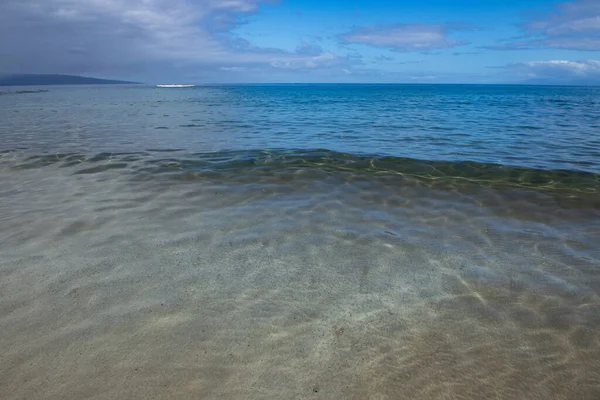 Hawaii Tropik Mavi Okyanus Arka Planda Temiz Berrak Sularda Yaz — Stok fotoğraf