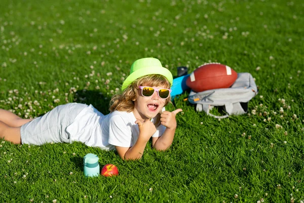 Child Having Fun Happy Children Rest Fun Outdoors Kids Relaxing — Foto Stock
