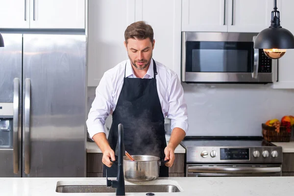 Cooking Food Home Man Kitchen Preparing Meal Male Cook Preparing — Stock Photo, Image