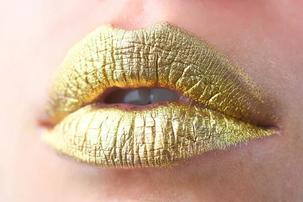 Close Female Plump Lips Gold Golden Glitter Lipstick Shine Style — Stock Photo, Image