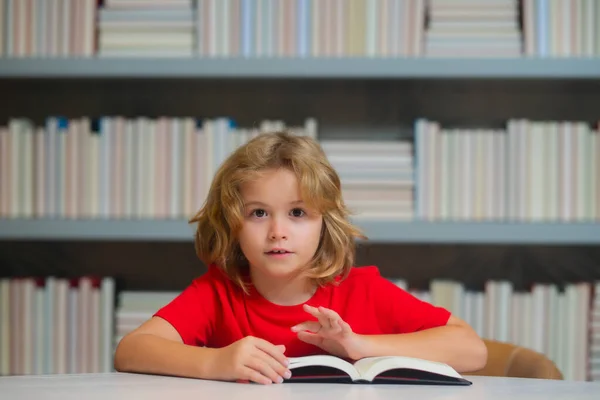 Little Student School Library Child Reading Book School Nerd Pupil — Stock Photo, Image