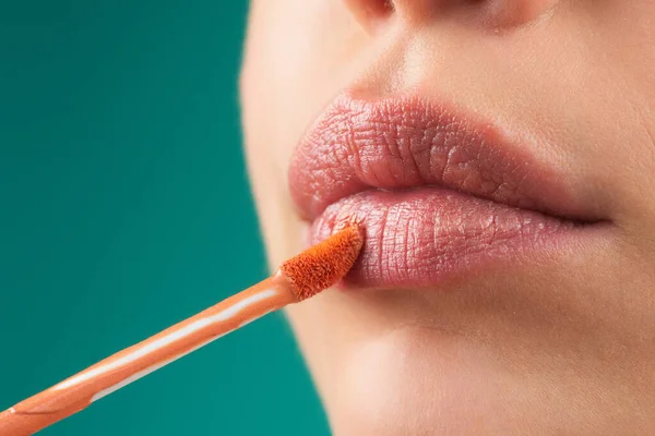 Rode Lippenstift Glanzende Make Voor Mollige Natuurlijke Lippen Lippenstift Pompoen — Stockfoto