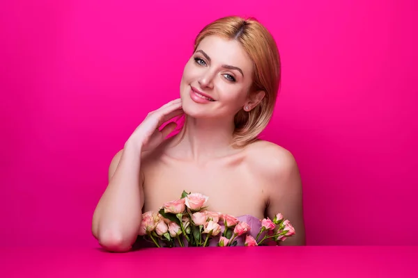 Young Woman Holding Pink Rose Beauty Girl Pink Rose Studio — Stock Photo, Image