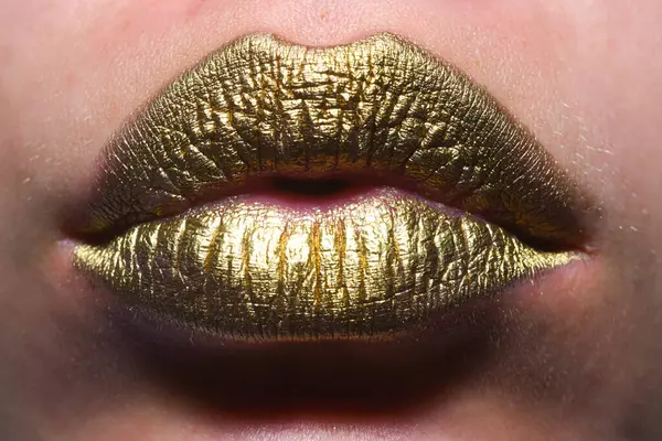 Lábios Dourados Pintura Dourada Boca Lábios Dourados Maquiagem Lábios Ouro — Fotografia de Stock