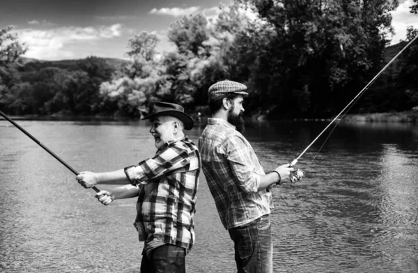 Young Old Fisherman Standing Shore Lake Fishing Rod Father Son — Stock Photo, Image