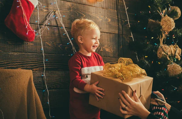 Happy Little Child Dressed Winter Clothing Think Santa Christmas Tree — Stock Photo, Image