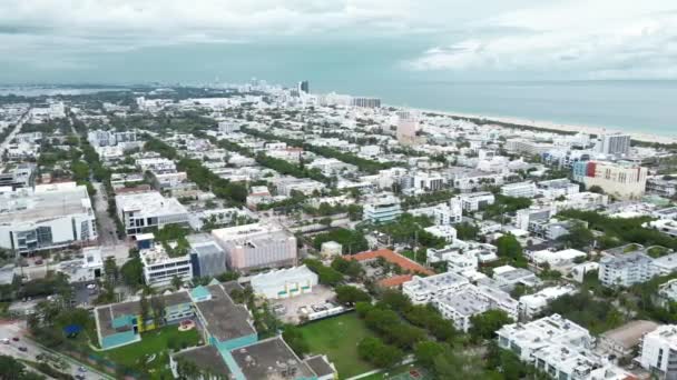 Vista Aérea Praia Miami Beach Paraíso South Pointe Park Pier — Vídeo de Stock