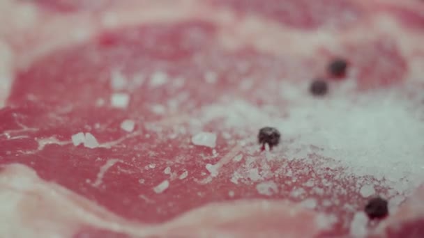 Viande Salée Steak Bœuf Cru Wagyu Porterhouse Avec Filet Gros — Video