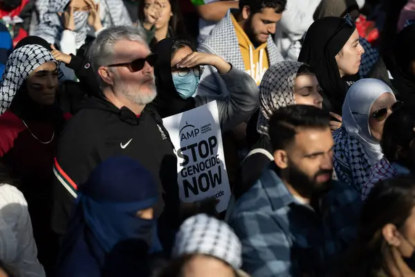 ワシントンDc 2023年10月21日 親パレスチナ 反イスラエル抗議者 ガザ地区のイスラエルとハマス イスラエルとパレスチナの戦争 ワシントンDcのパレスチナ抗議デモ — ストック写真
