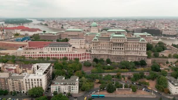 Buda Kalesi Kraliyet Sarayı Nın Çirkinleri Budapeşte Parlamento Binası Nın — Stok video