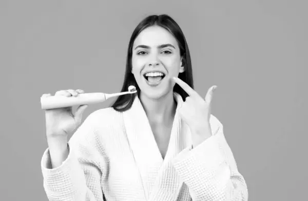 Closeup Happy Young Woman Brushing Teeth White Tooth — Stock Photo, Image