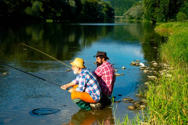 Two Men Friends Anglers Fishing Flyfishing Angler Makes Cast Standing — Stock Photo, Image
