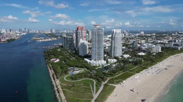 Vista Aérea South Point South Beach Miami Florida South Pointe — Vídeo de stock