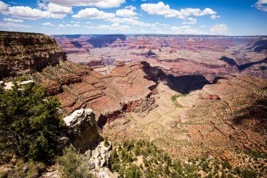 Büyük Kanyon 'un manzarası. Arizona 'daki panoramik manzaralı Ulusal Park' a bak. Alacakaranlıkta vadi manzarası