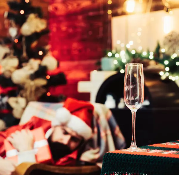 Wijn Champagne Feestelijke Champagne Nieuwjaar Stemming Kerstviering Vakantie Nieuwjaar Party — Stockfoto