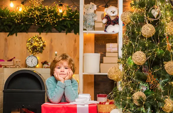 Cute Little Kids Celebrating Christmas Portrait Santa Kid Huge Red — Stock Photo, Image