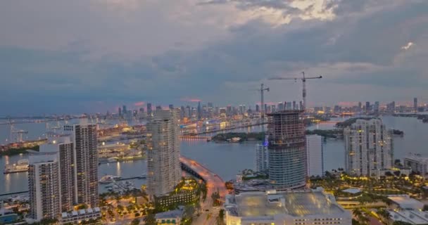 Vue Aérienne Nuit Parc South Pointe Miami Beach Crépuscule Skyline — Video
