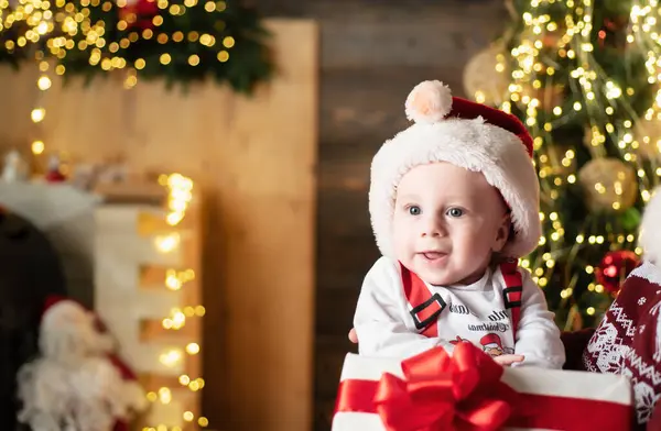 Bebé Usar Chapéu Pai Natal Retrato Bebê Engraçado Chapéu Natal — Fotografia de Stock