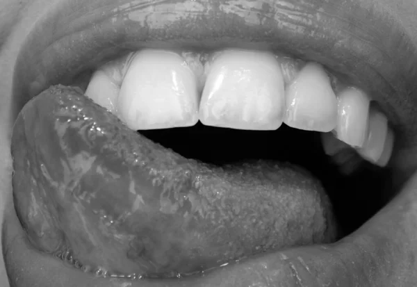 Стоматологическая Помощь Здоровые Зубы Улыбка Белые Зубы Рту Крупный План — стоковое фото