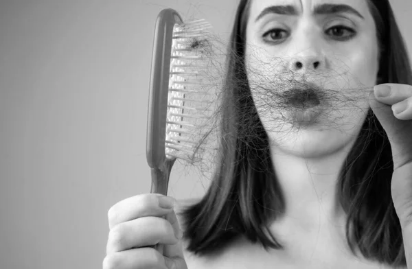 Saç Dökülmesi Kadın Saç Dökülmesinden Rahatsız Sorunlu Saçlı Izole Edilmiş — Stok fotoğraf