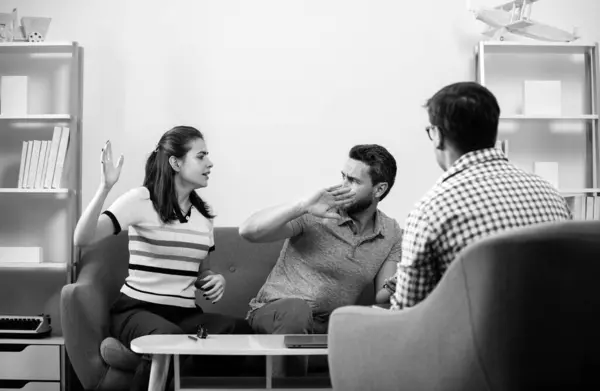 Psychologist Give Family Therapy Young Couple Psychology Couple Telling Psychologist — Stock Photo, Image