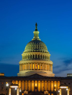 Kongre binası, gün batımında, Capitol Hill, Washington DC
