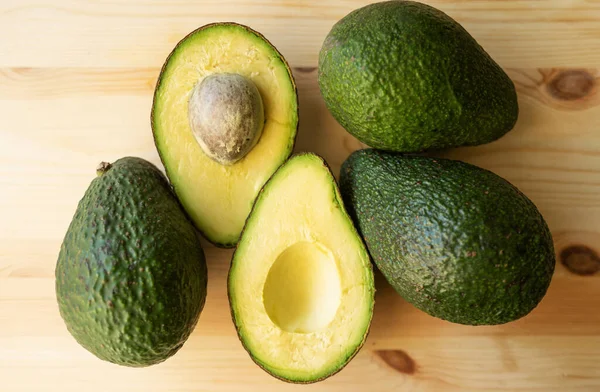 Avocado Wood Background Avocado Fruit Raw Fruits Healthy Green Food — ストック写真