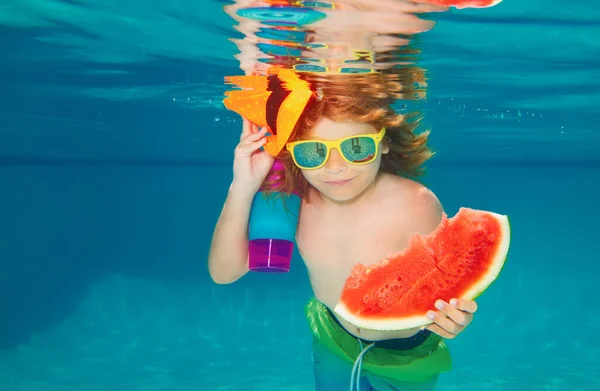Sommer Kinderporträt Poolwasser Kinder Schwimmen Und Tauchen Unter Wasser Schwimmbad — Stockfoto