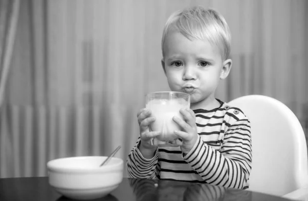 Eat Healthy Toddler Having Snack Healthy Nutrition Drink Milk Child — Stock Photo, Image