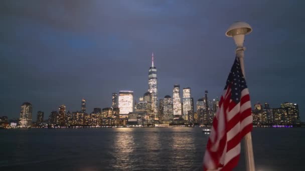 Vista Aérea Nueva York Con Bandera Americana Bandera Del Julio — Vídeo de stock