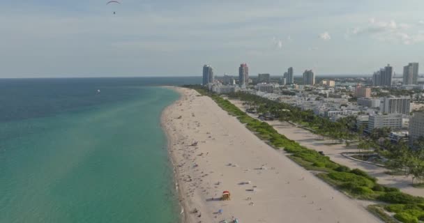 Drone View Miami Beach South Beach Florida Cinematic Video Luxury — Stock Video