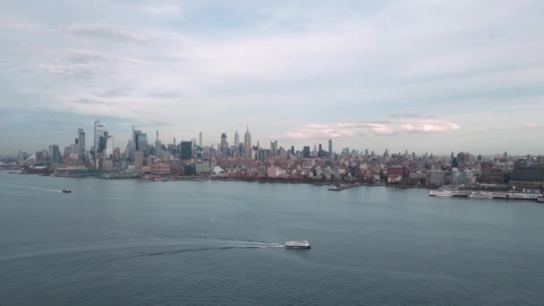 Αεροφωτογραφία Της Νέας Υόρκης Στο Κέντρο Του Μανχάταν Πανοραμική Θέα — Αρχείο Βίντεο