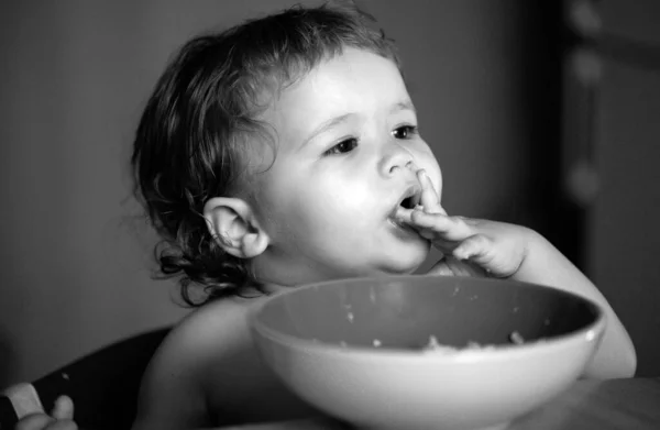 Happy Baby Eating Himself Spoon Healthy Nutrition Kids Baby Holding — Stock Photo, Image