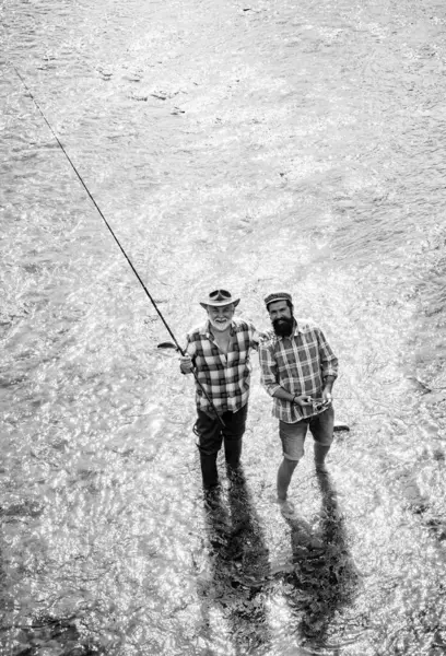 Men Hobby Recreation Fishermen Successful Catch Fish Fisher Retirement Retired — Stock Photo, Image